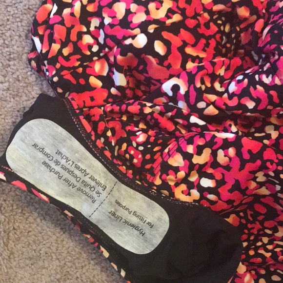 Bathing suit - Picture 2 of 2